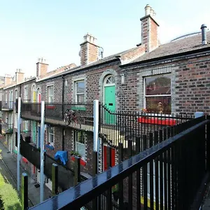 Stylish Flat In 1860's Listed Building Edimburgo